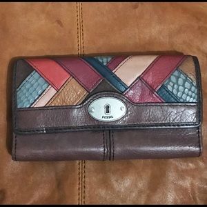 Fossil Genuine Leather Patchwork Wallet full size pre-owned great condition